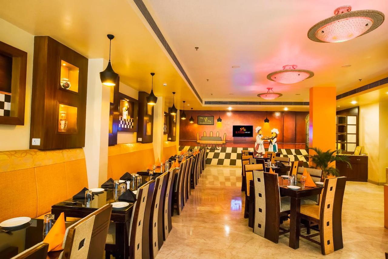 Hotel Kapish Smart-All Pure Veg Jaipur Bagian luar foto