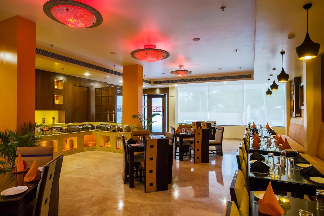 Hotel Kapish Smart-All Pure Veg Jaipur Bagian luar foto
