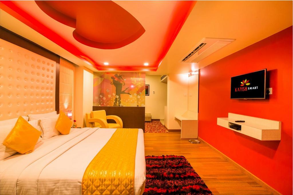 Hotel Kapish Smart-All Pure Veg Jaipur Bagian luar foto