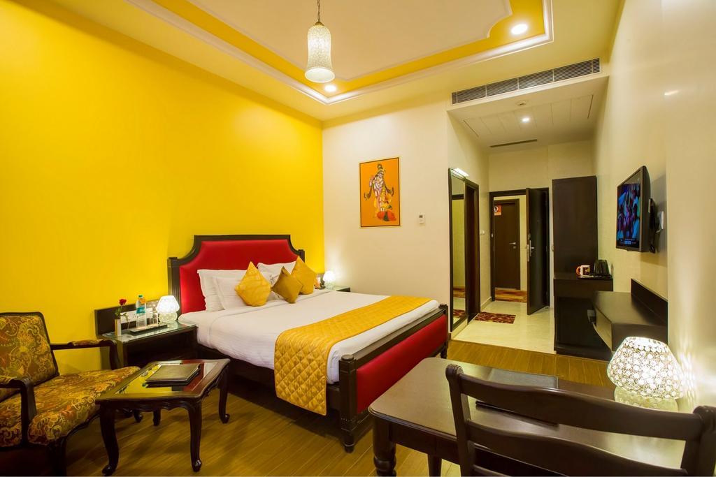 Hotel Kapish Smart-All Pure Veg Jaipur Bagian luar foto
