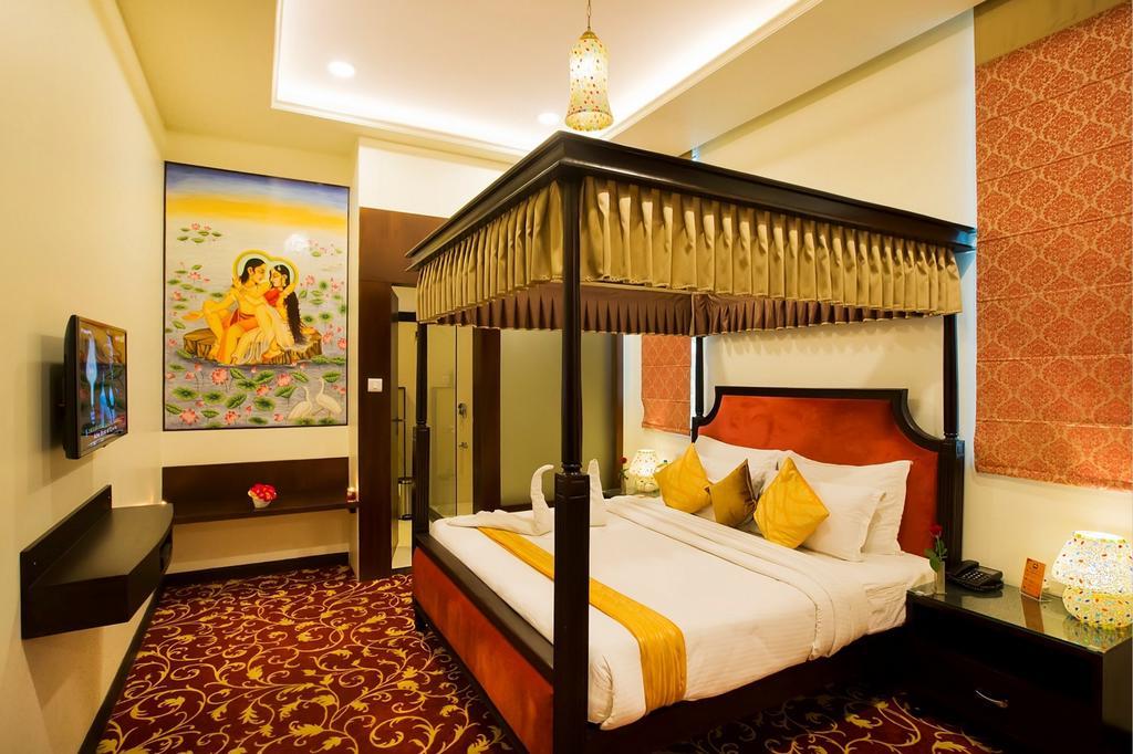 Hotel Kapish Smart-All Pure Veg Jaipur Bagian luar foto